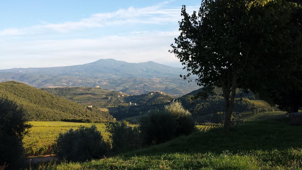 فيلا La Casa Di Alice Castelnuovo dellʼAbate المظهر الخارجي الصورة