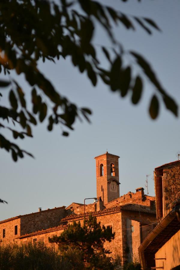 فيلا La Casa Di Alice Castelnuovo dellʼAbate المظهر الخارجي الصورة