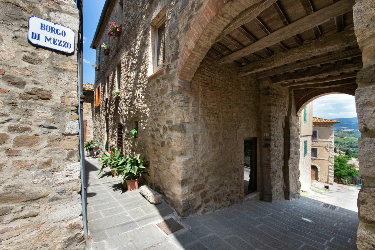 فيلا La Casa Di Alice Castelnuovo dellʼAbate المظهر الخارجي الصورة